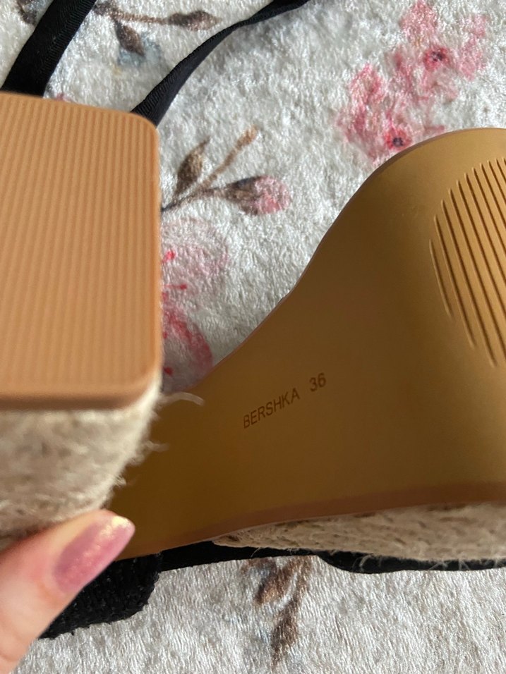 Siyah Hasır Platform Topuklu Sandalet - Görsel 4