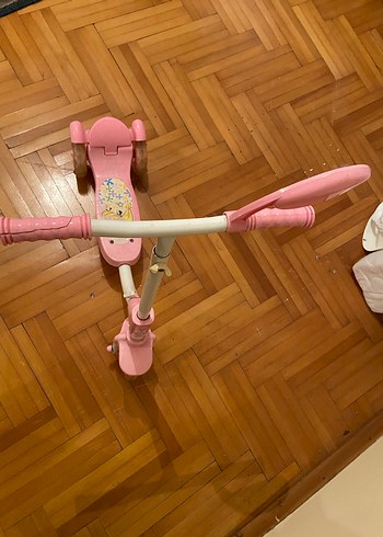 Pembe Çocuk Scooter'ı - Görsel 2