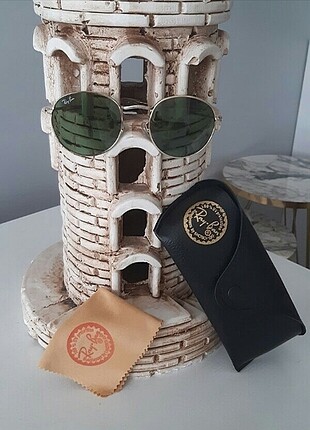 Rayban güneş gözlüğü