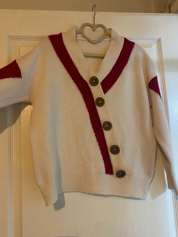 Hırka görünümlü kazak - Görsel 3