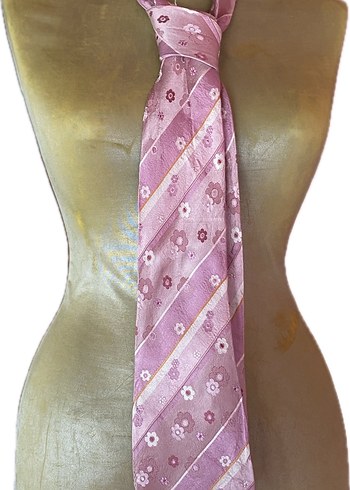 Pastel Pembe Çiçek Desenli Kravat - Görsel 3