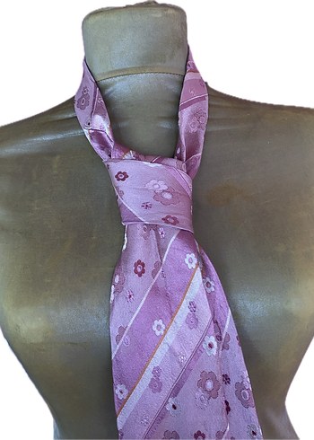 Pastel Pembe Çiçek Desenli Kravat - Görsel 2