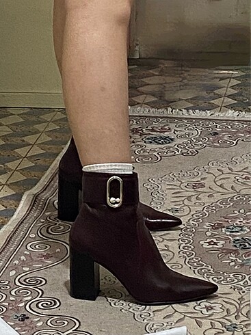 40 Beden bordo Renk Nine West deri topuklu bot.