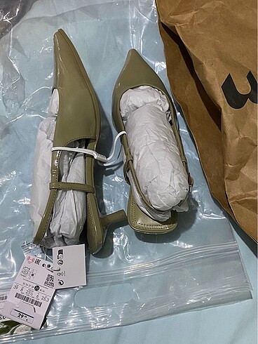 39 Beden Bershka topuklu ayakkabı