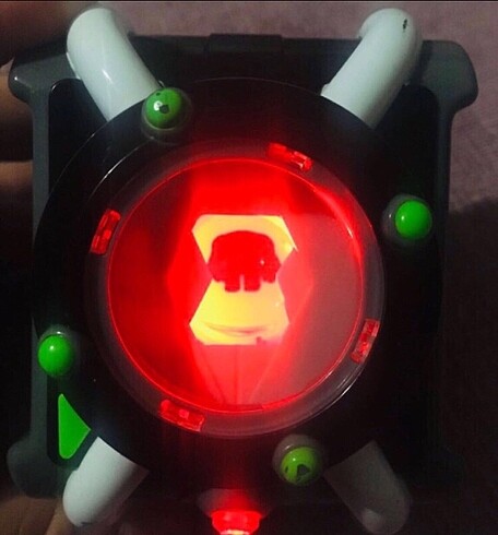 Beden Ben 10 Saati