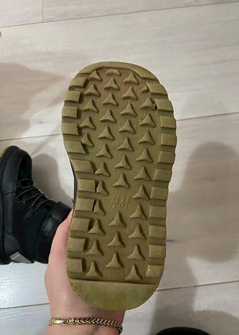 Erkek Çocuk Siyah Cırtcırtlı Street Wear Bot - Görsel 3