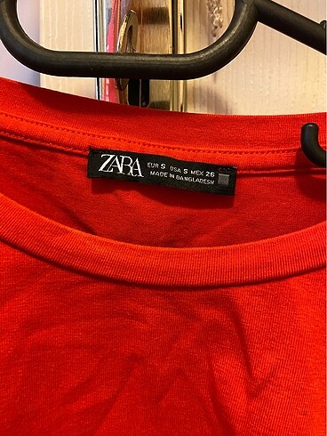 Zara Crop Tişört