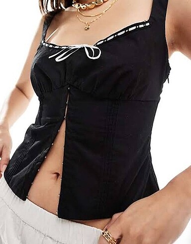 xs Beden Bershka korse top büstiyer