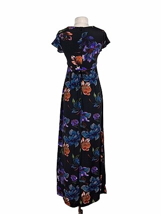 m Beden Floral desenli elbise