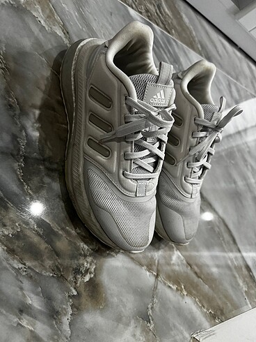 Adidas ayakkabı