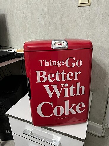 Coca-Cola mini buzdolabı