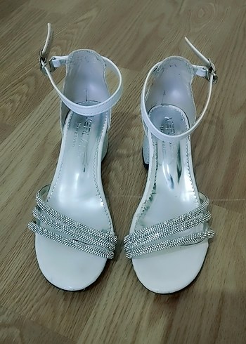 Tokalı Kalın topuklu Kiz cocuk Abiye Ayakkabı - Görsel 4