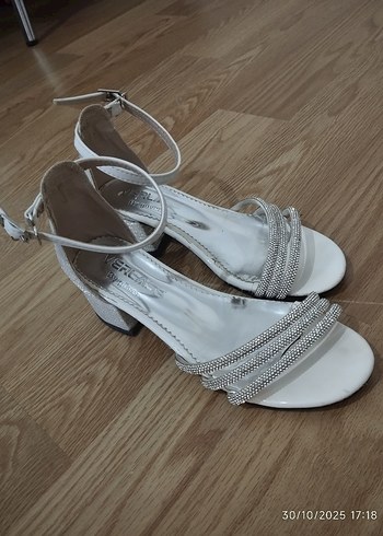 Tokalı Kalın topuklu Kiz cocuk Abiye Ayakkabı - Görsel 5