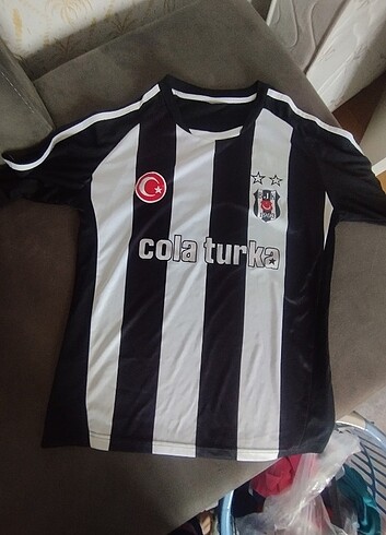 Beşiktaş forması 