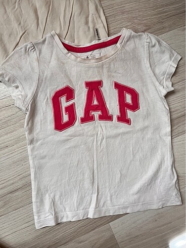24-36 Ay Beden beyaz Renk GAP tişört