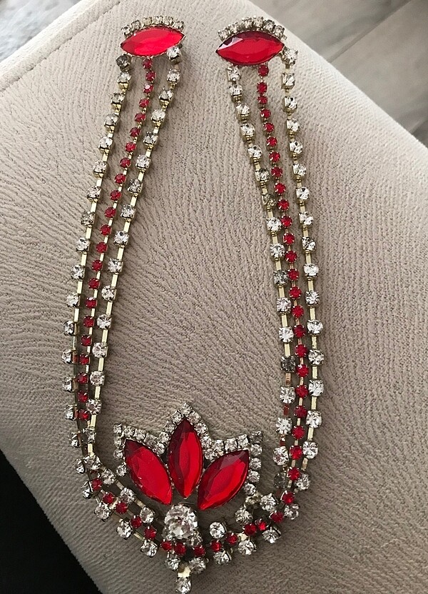 Taşlı taç - Görsel 2