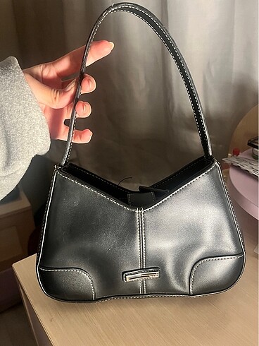 guess çanta