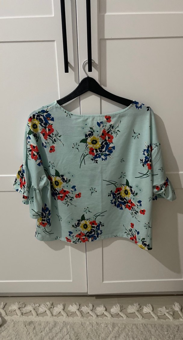 Mavi Çiçek Desenli Salaş Bluz - Görsel 3