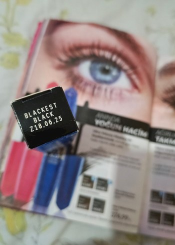 Avon Ultra Volume Suya Dayanıklı Maskara 10 ml - Görsel 3