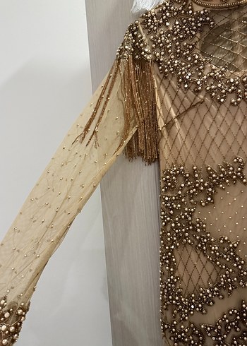 Kenzel Boncuk İşlemeli Yüksek Yakalı Uzun Abiye Elbise - Görsel 5