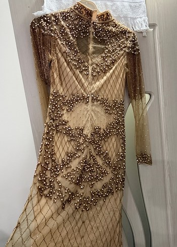 Kenzel Boncuk İşlemeli Yüksek Yakalı Uzun Abiye Elbise - Görsel 6