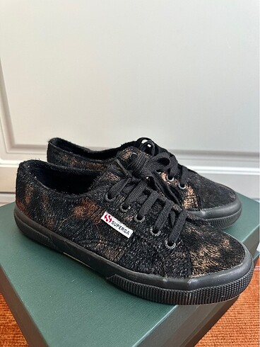 SUPERGA