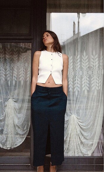 Zara DÜGMELI CROP ÖRGÜ ÜST YELEK