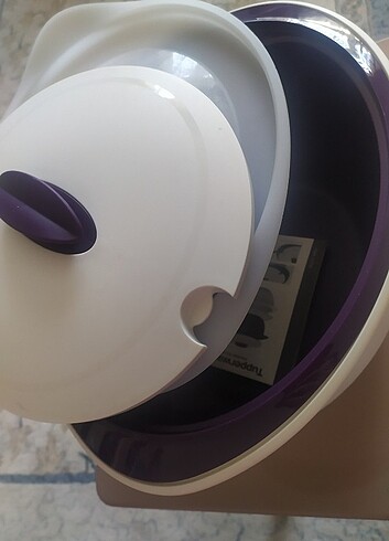 Beden Tupperware şık servis 4.3 lt