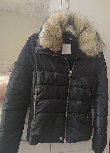 Bershka mont