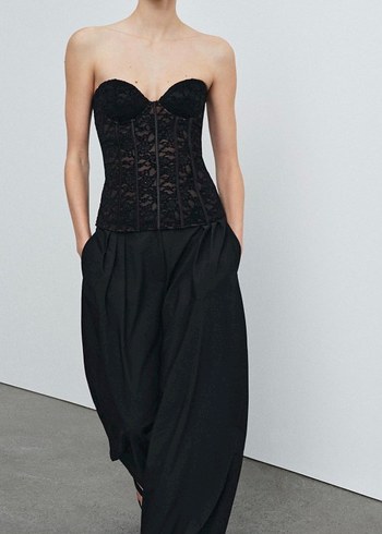 Dantelli Siyah Deri Straplez Büstiyer - Görsel 5