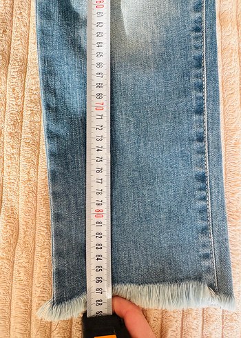 Zara taşlanmış Kadın Jean - Görsel 9