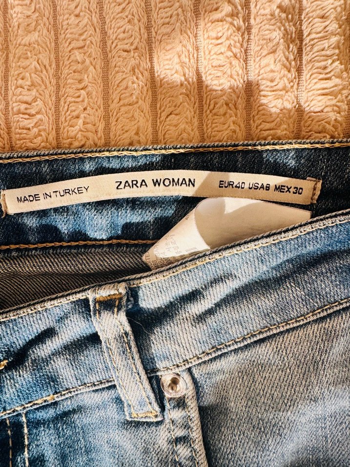 Zara taşlanmış Kadın Jean - Görsel 5