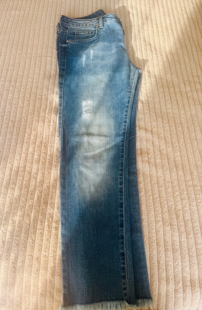 Zara taşlanmış Kadın Jean - Görsel 3