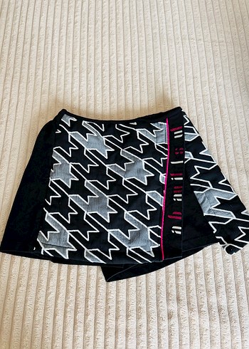 Nakışlı çocuk Şort Etek - Görsel 2