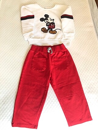 Mickey Mouse alt üst takım