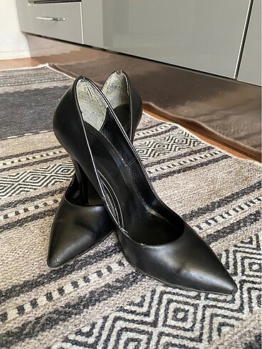 Siyah deri klasik topuklu ayakkabı #stiletto - Görsel 7