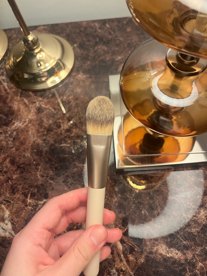 Fondöten Makyaj Fırçası - Görsel 3