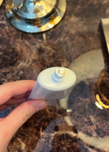 Supergoop! Glow Screen SPF 30 Güneş Kremi - Görsel 3