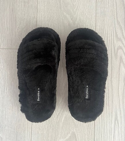 Bershka Terlik