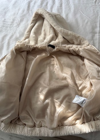 Kapüşonlu Bej Peluş Kadın Ceket - Görsel 6