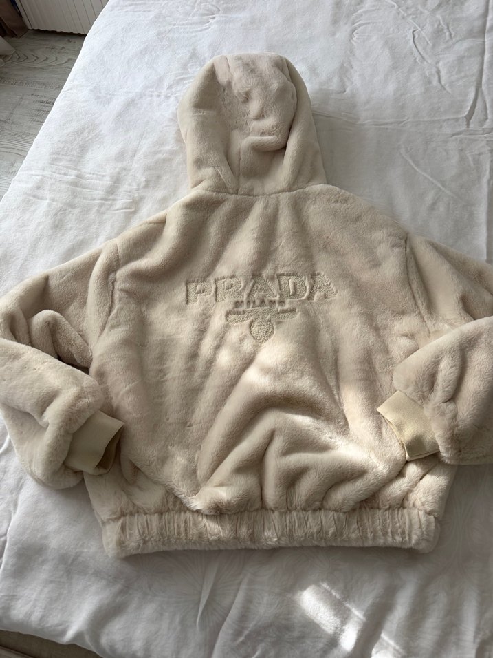 Kapüşonlu Bej Peluş Kadın Ceket - Görsel 4