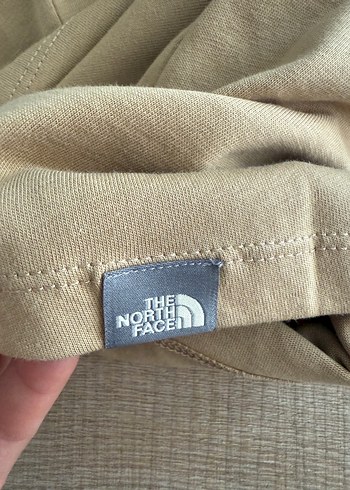 The North Face kadın Bej Baskılı Tişört - Görsel 5