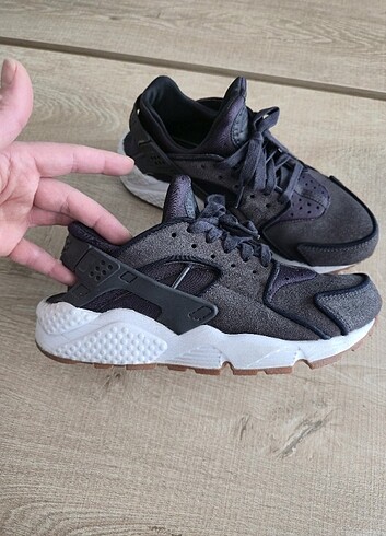 36,5 Beden Nike air