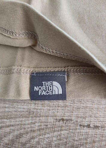 The North Face orjinal üründür xs beden göğüs 44 boy 60