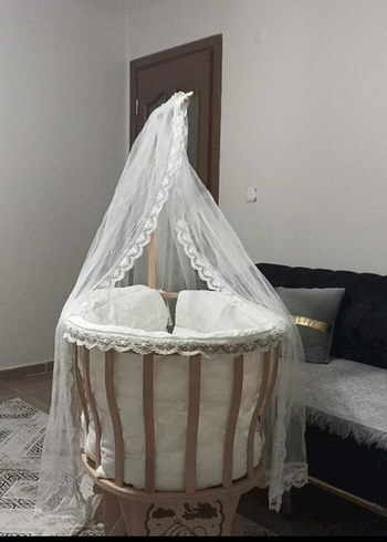 Beden Beyaz beşik