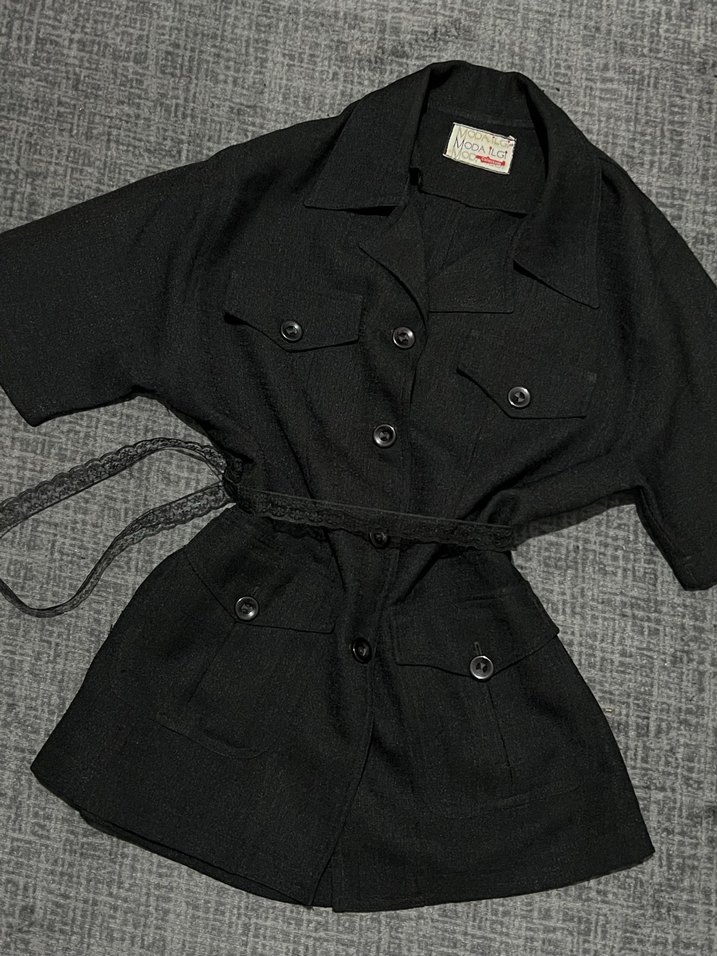 Bel Daraltmalı Kemerli Gömlek Gotik - Görsel 3