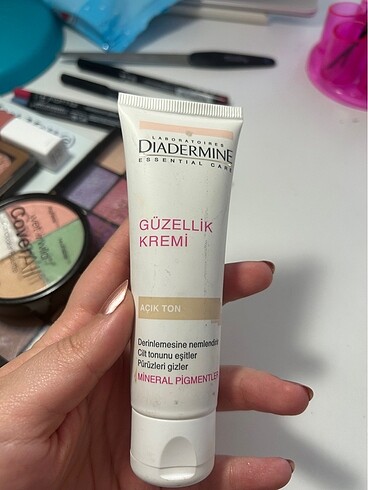 Diadermine BB krem