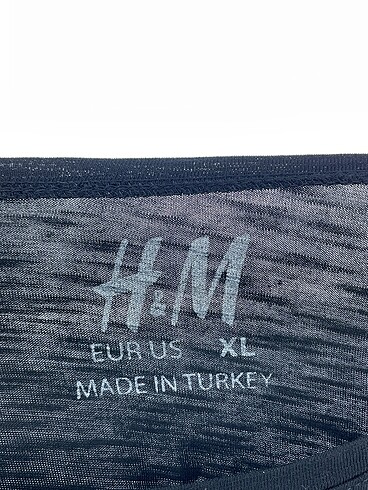 xl Beden siyah Renk H&M T-shirt %70 İndirimli.