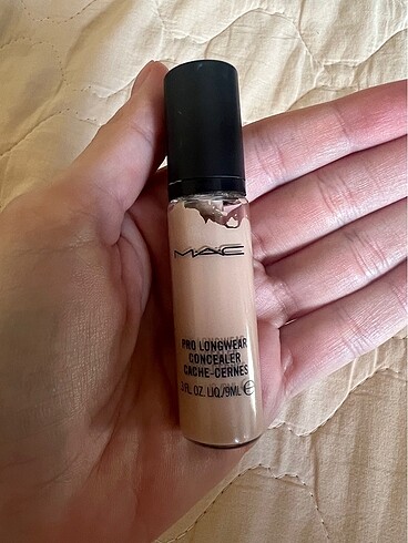 MAC PRO LONGWEAR CONCEALER N20