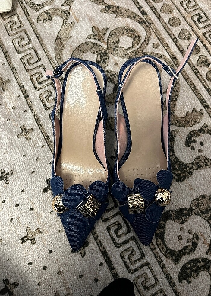 Kot topuklu ayakkabı - Görsel 4